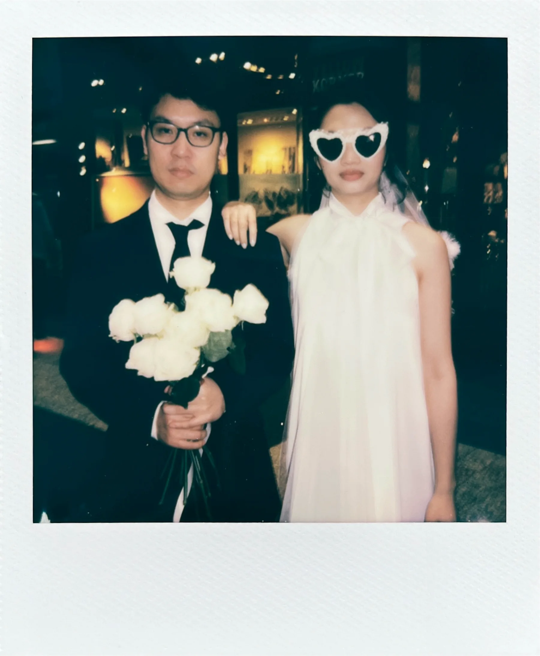 vietnamesisches Brautpaar beim Foto Shooting in der Mädler Passage Leipzig